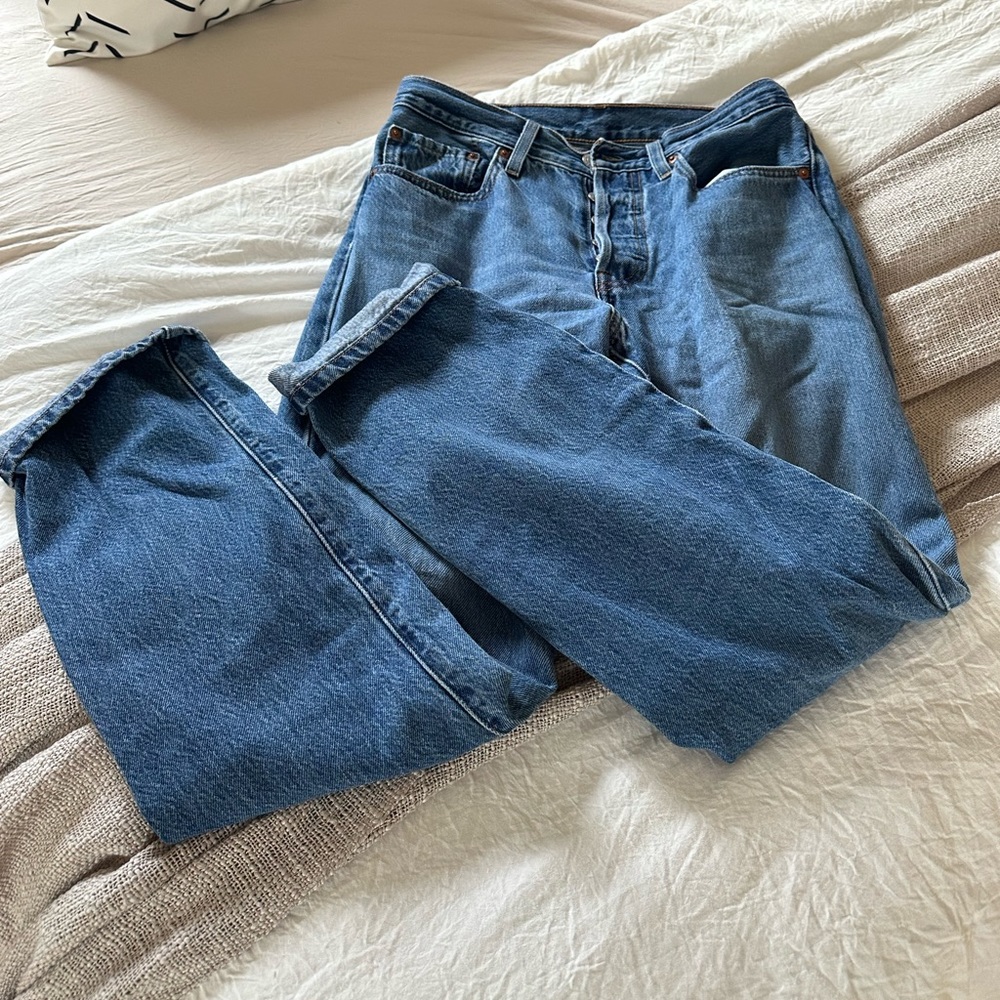 Levi jeans